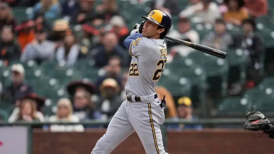 Yelich looks to stay hot at home