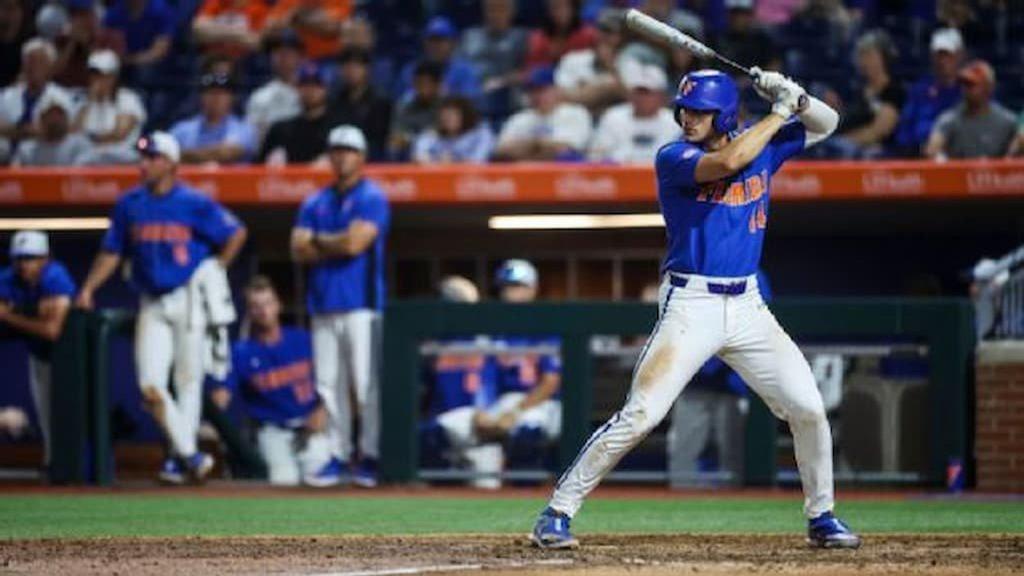 Florida vs TCU Baseball Odds, Prediction & Picks (2023 College World Series Semis)