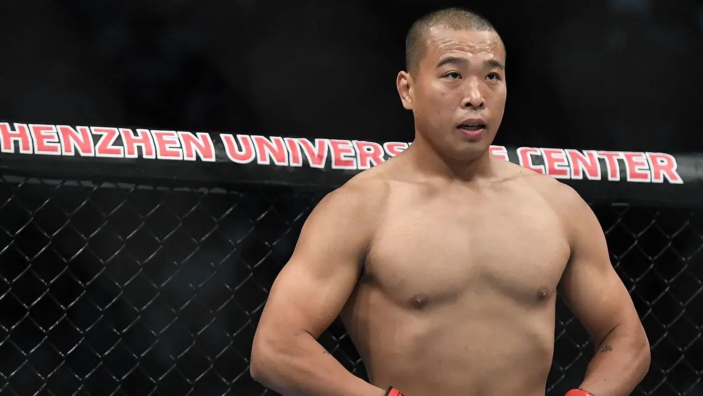 UFC Vegas 77: Albert Duraev vs Jun Yong Park Fight Prediction, Odds & Picks cover