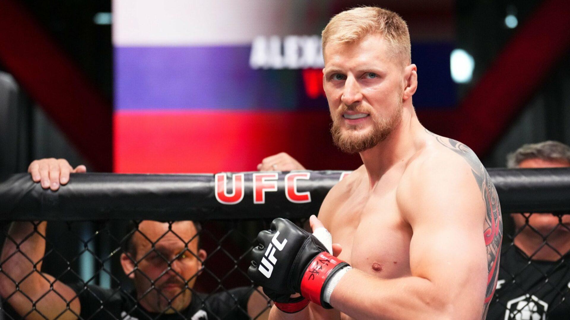 Tuivasa vs Volkov UFC 293 prediction, picks, odds