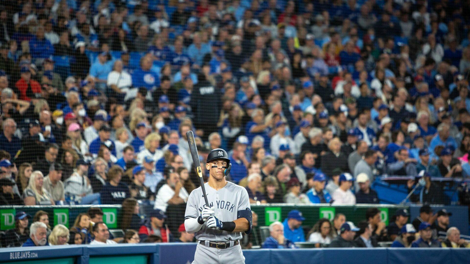 Blue Jays vs. Yankees Picks & Prediction: AL East Showdown in the Bronx