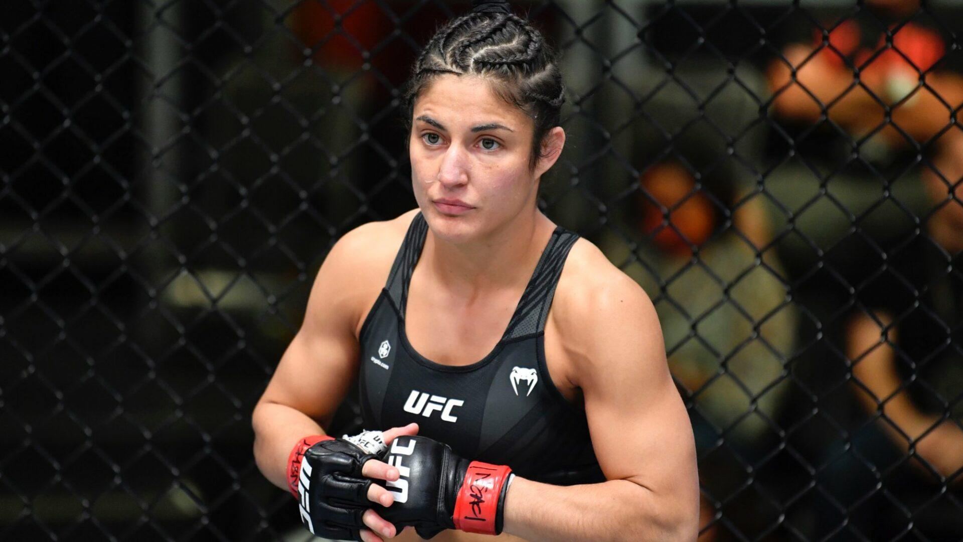 Noche UFC Preliminary Card Predictions & Odds: Where’s the Best Early Value? cover