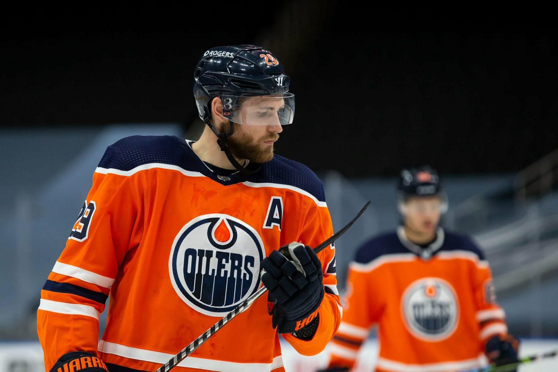 NHL: Flames vs Oilers Odds, Picks & Best Bets