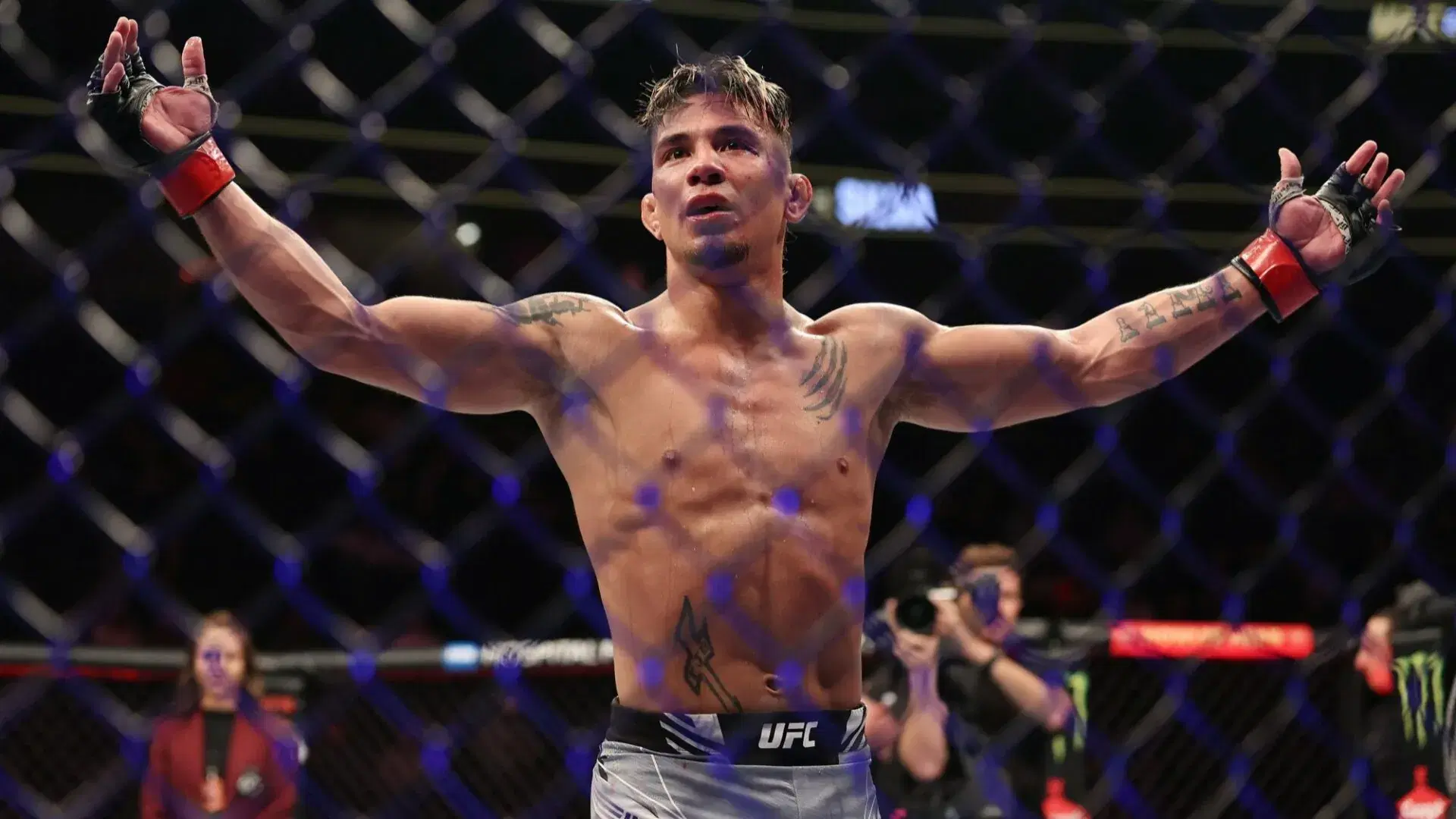 UFC Vegas 81 preliminary card prediction, odds & best bets