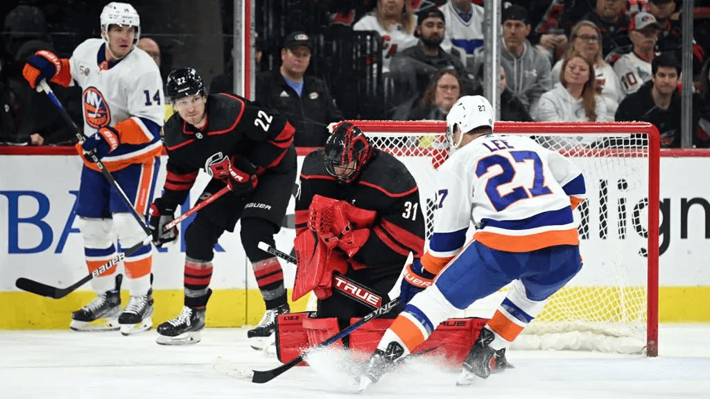 NHL: New York Islanders vs Carolina Hurricanes Prediction, Odds & Best Bets