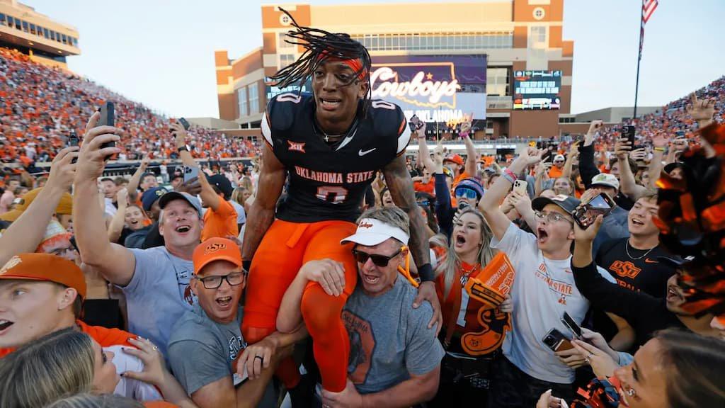 BYU vs Oklahoma State football prediction odds best bets 11/25/23 cover