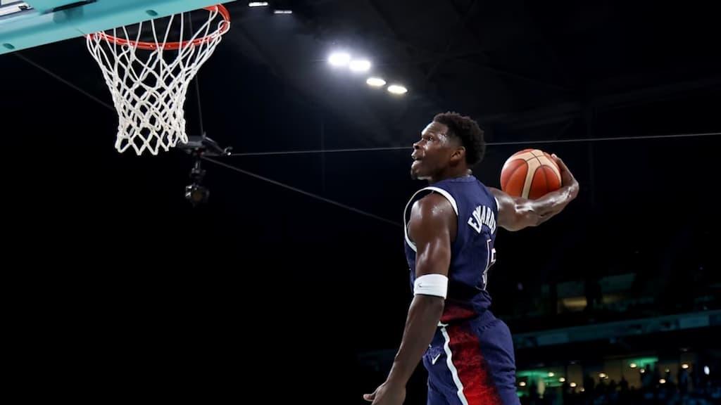 Brazil vs USA Olympic Men's Basketball Quarterfinal Prediction & Picks cover Anthony Edwards dunk