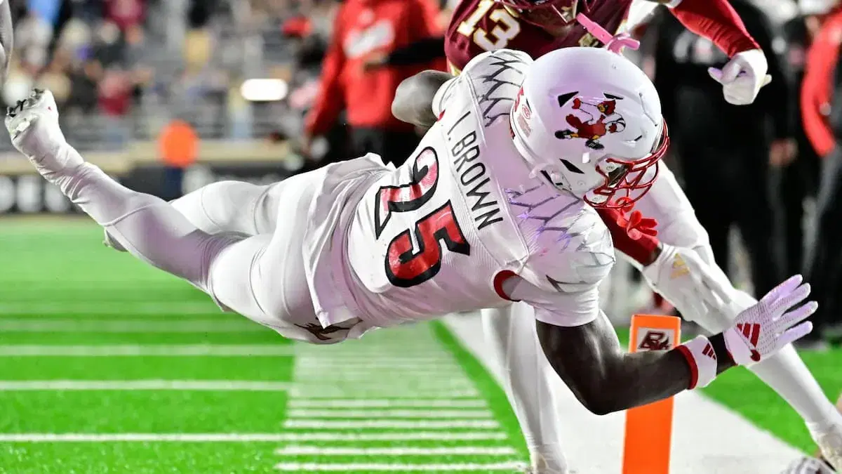 Isaac Brown has over 782 rushing yards on less than 100 carries this year - Toledo Louisville Picks