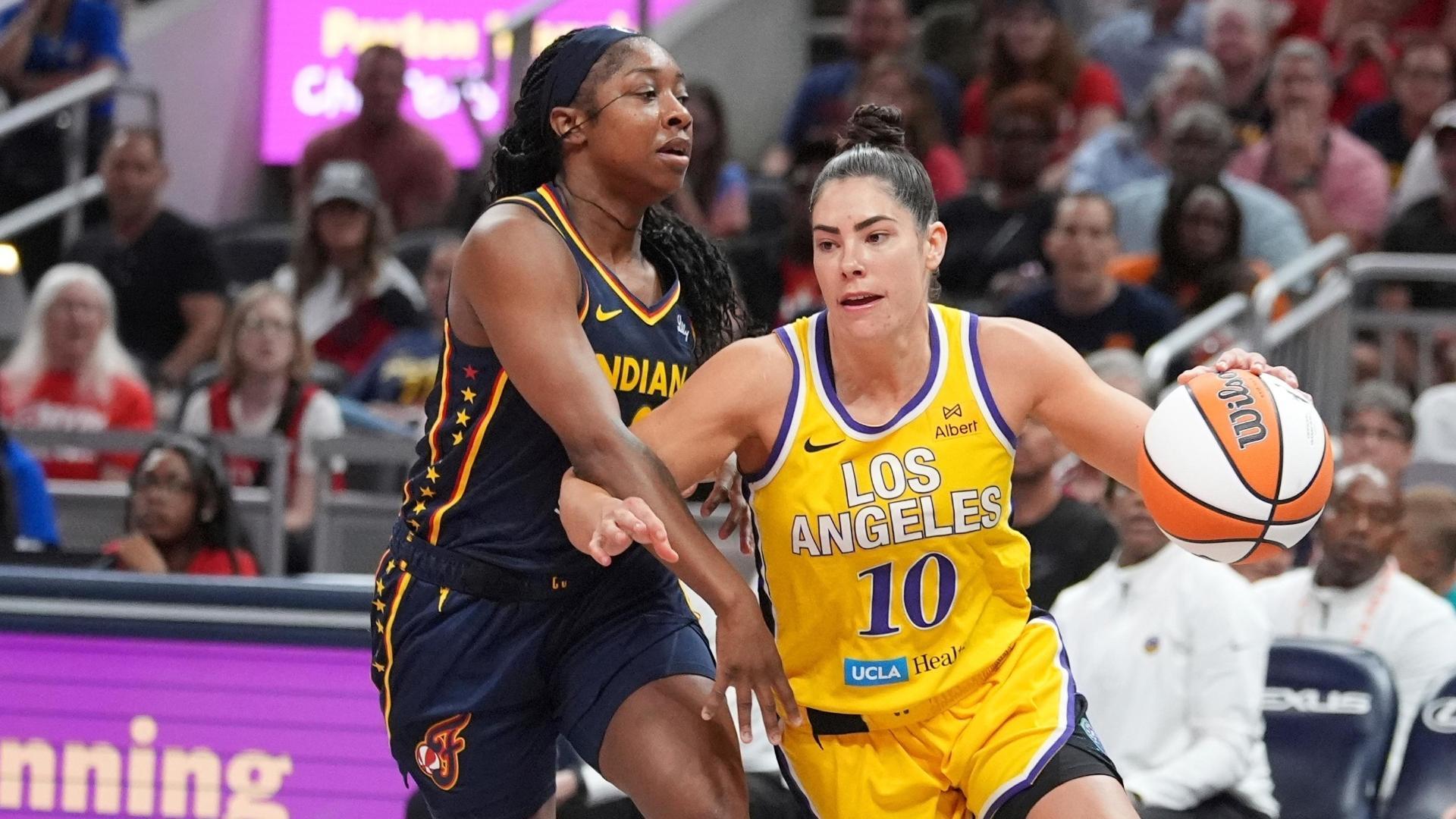Kelsey Plum and Aari McDonald