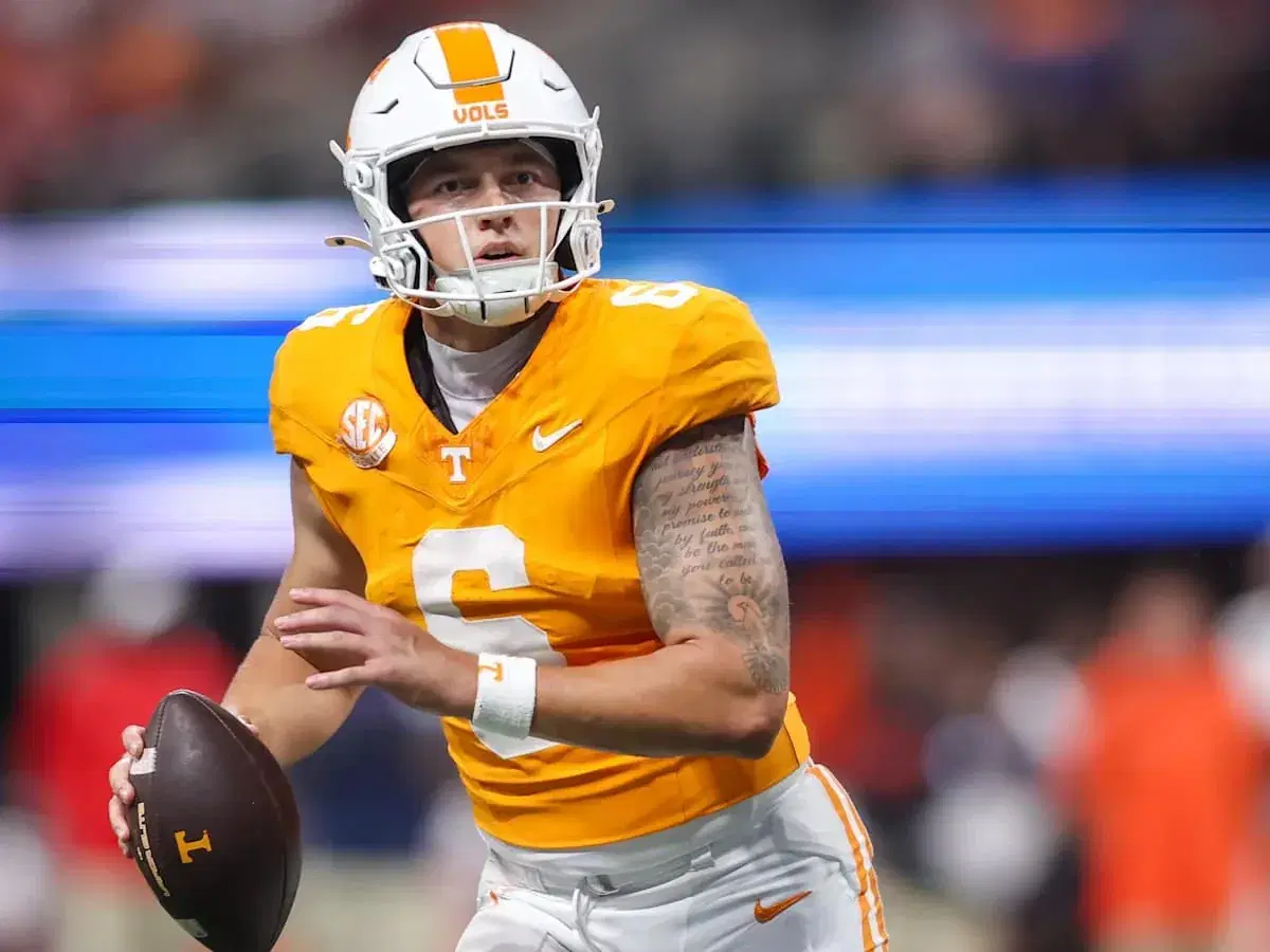 #11 Tennessee vs. #6 Alabama Picks and Predictions: Vols Head to Tuscaloosa