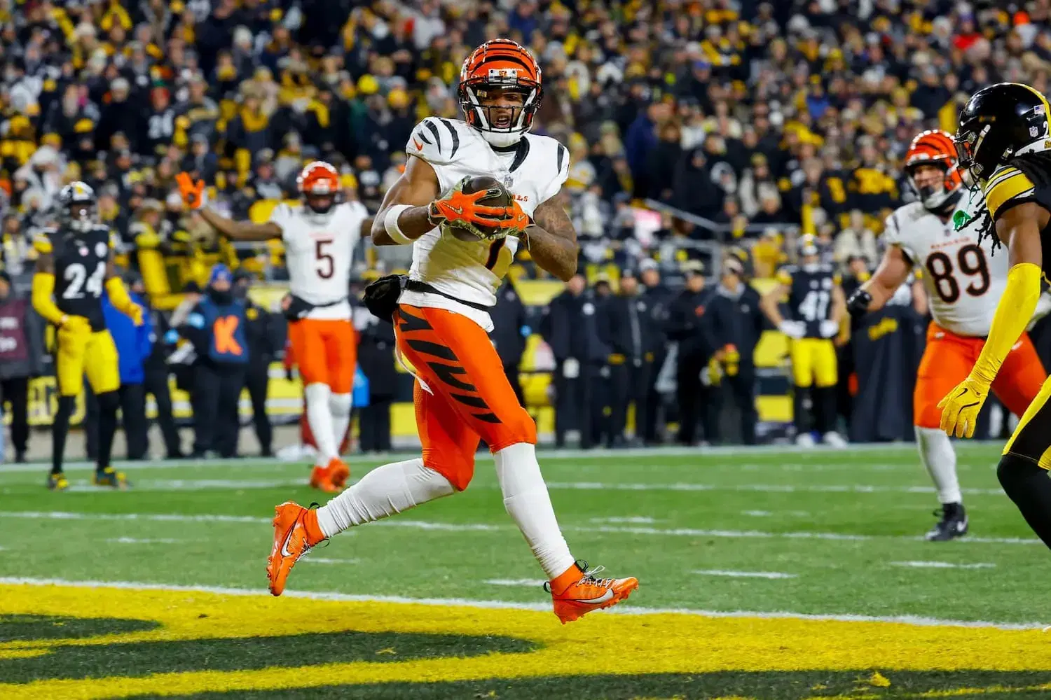 Bengals vs. Steelers | NFL Week 11 Breakdown & Best Bets: Now or Never
