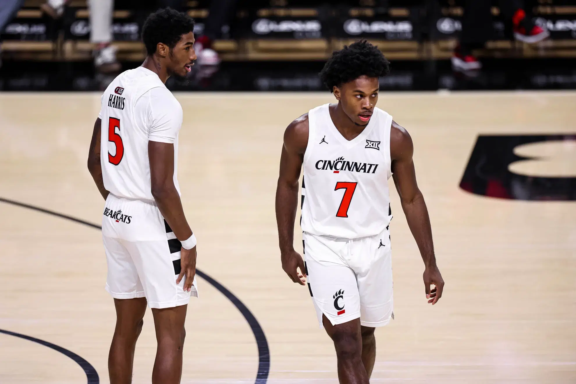 Cincinnati vs. #1 Arizona: Odds & Best Bets | January 21, 2026