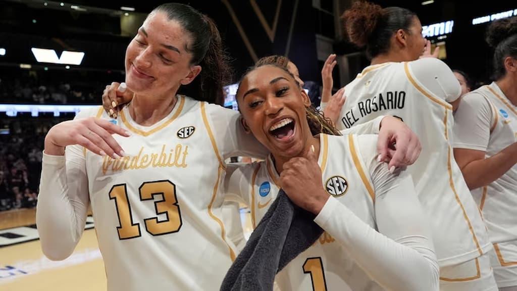 #6 Notre Dame vs. #2 Vanderbilt Prediction & Picks (Women’s Sweet Sixteen): Star Scorers Face Off in Fort Worth
