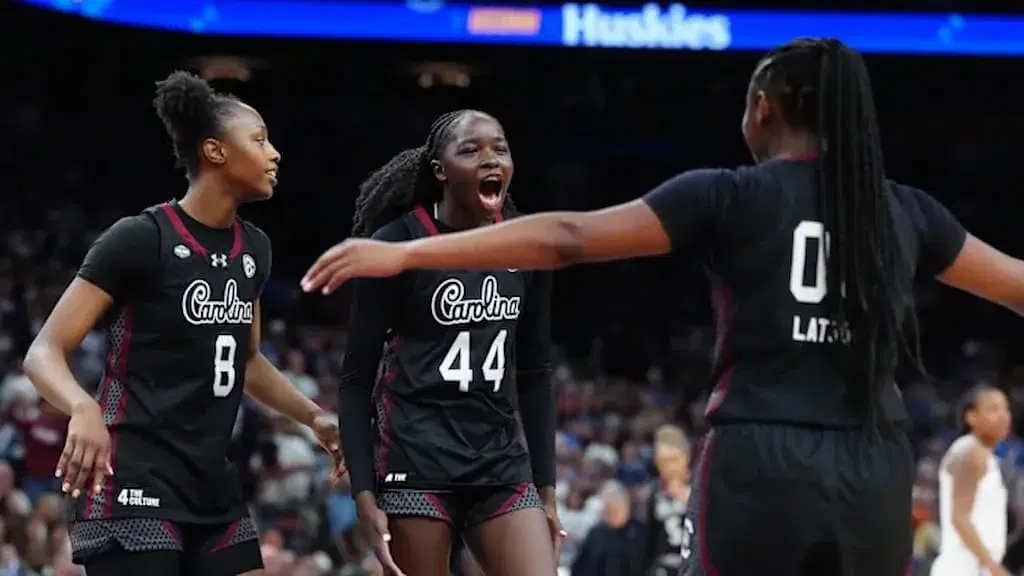 South Carolina vs. UCLA 2026 Women's National Championship Game Prediction, Picks & Odds cover