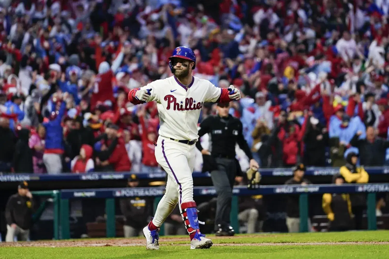 Looking for MLB bets on Sunday's slate? Tap into our expert's MLB plays and picks for what should be an exciting day of baseball
