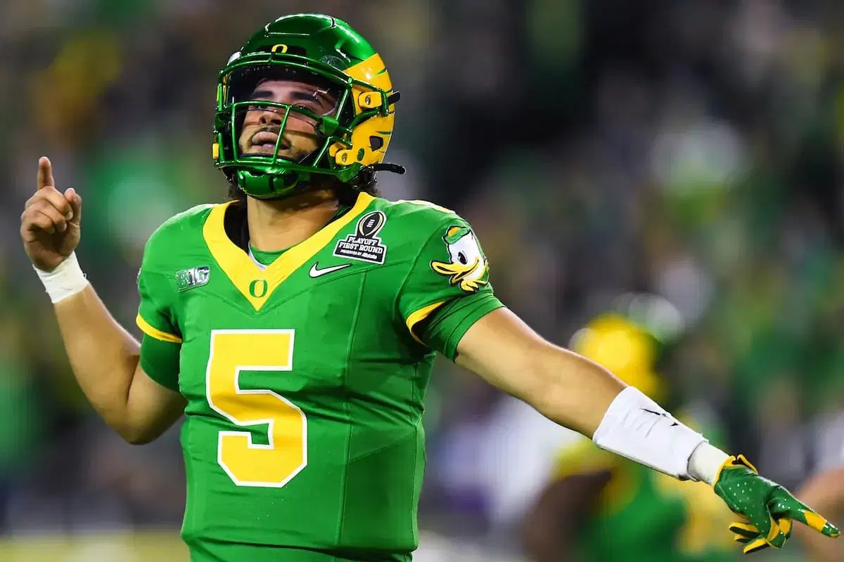 Can Dante Moore step up for the Ducks and help them go further in the CFP this season? - Big Ten Preview