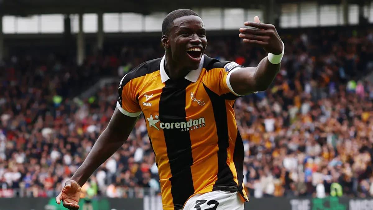 Nobel Mendy found Hull City's second goal of the EPL season last weekend - Expert Soccer Picks