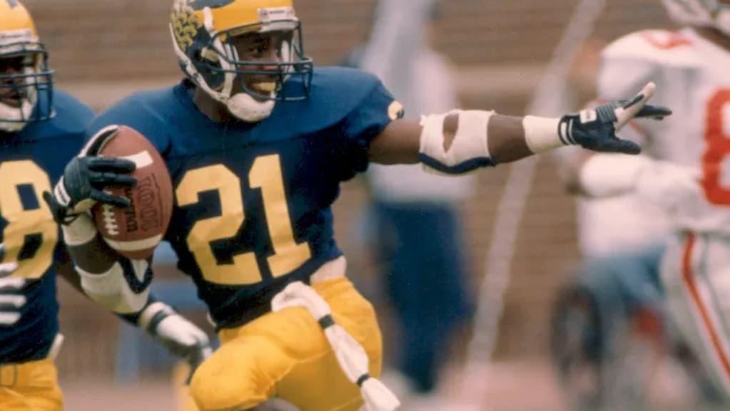 Biggest College Football Rivalries and How to Handicap and Bet on Them