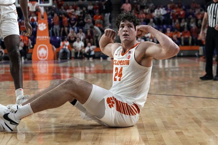 Alabama Clemson Elite Eight Preview Best Bets