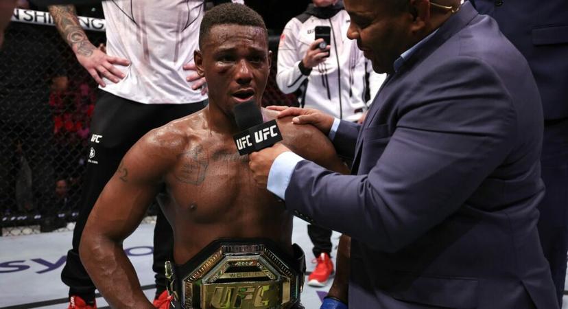 UFC 300: Alex Pereira vs. Jamal Hill Fight Prediction, Odds & Best Bets