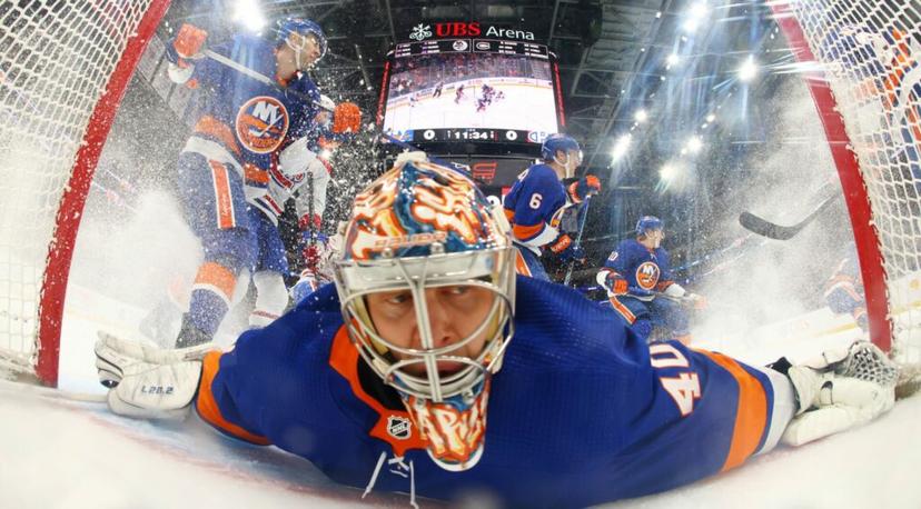 Islanders vs Hurricanes NHL predictions & odds