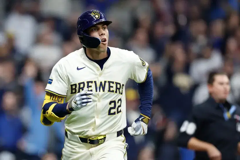 Yelich is on a 3 game hitting streak!