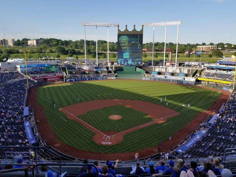 Guardians @ Royals:  MLB Predictions, Odds & Best Bets (9/2)