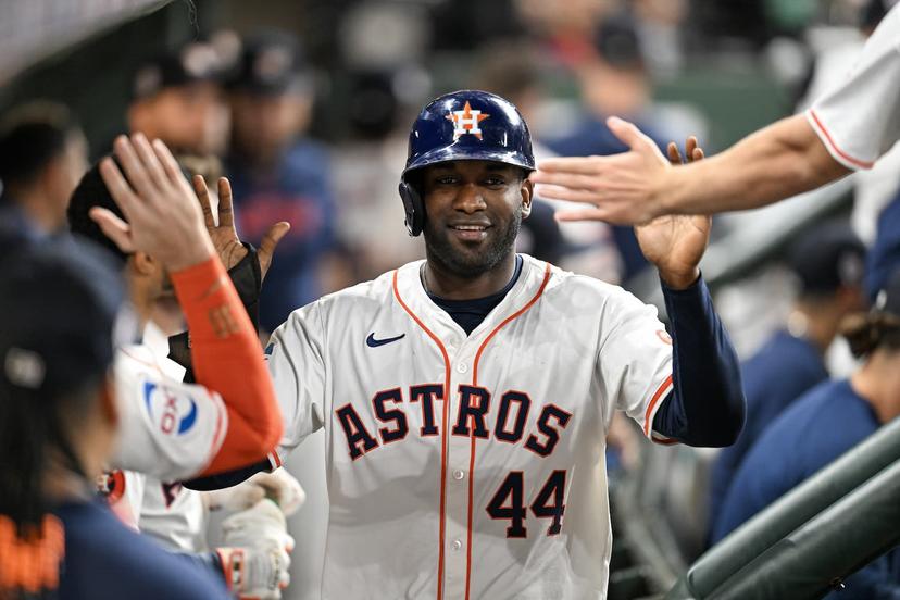 Yordan Alvarez and the Astros host the Red Sox in Houston - Red Sox Astros Picks