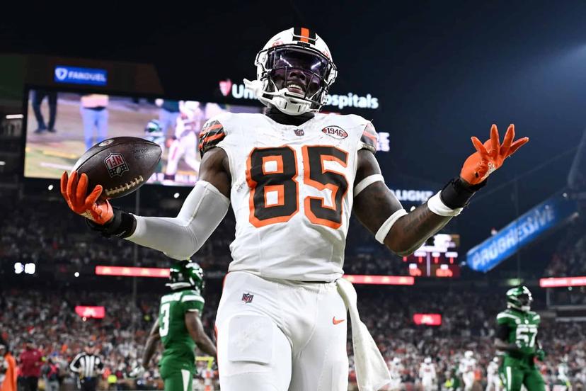 Steelers vs. Browns | NFL Week 12 Breakdown & Best Bets