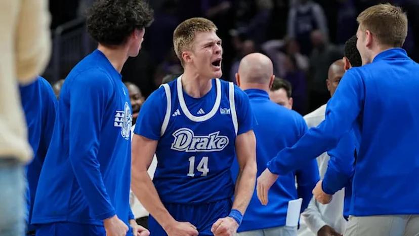 Bennett Stirtz continues to follow his Head Coach, Ben McCollum. Next stop: Iowa City! Big Ten Basketball Preview Picks Predictions