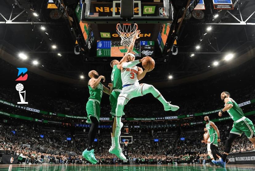Josh Hart attacks the basket. 