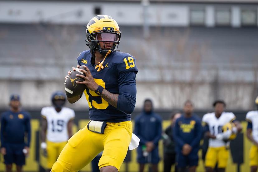 Bryce Underwood and the Wolverines take on the Longhorns in the Citrus Bowl this afternoon - Michigan Texas Picks