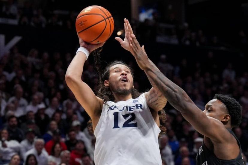 Tre Carroll leads Xavier with 16.9 points per game on 32.2 minutes played - NCAA Basketball Picks