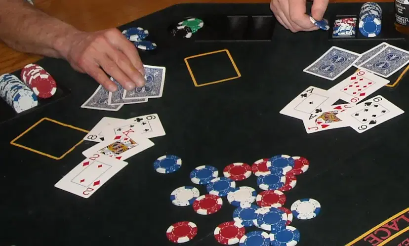 seven card stud poker game board