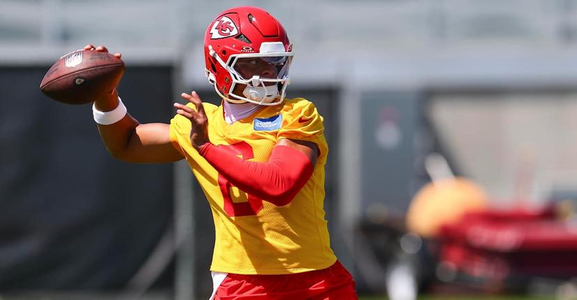 Justin Fields is backing up Patrick Mahomes this season. But he will start on Saturday at Arrowhead. NFL Preseason Expert Picks