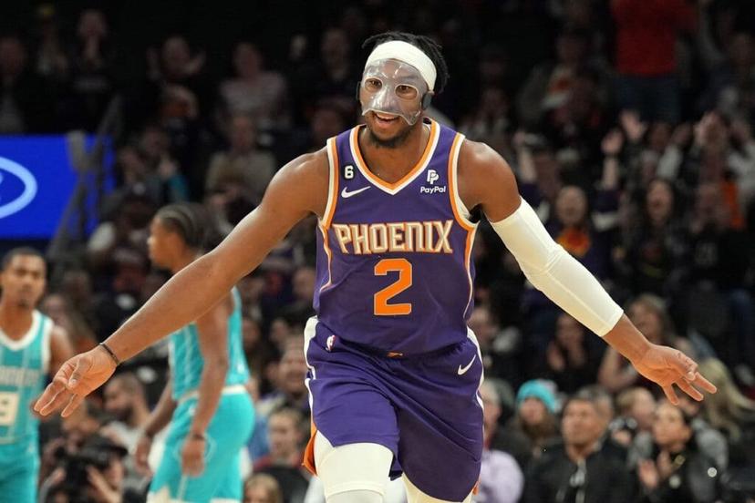 Josh Okogie hitting a 3