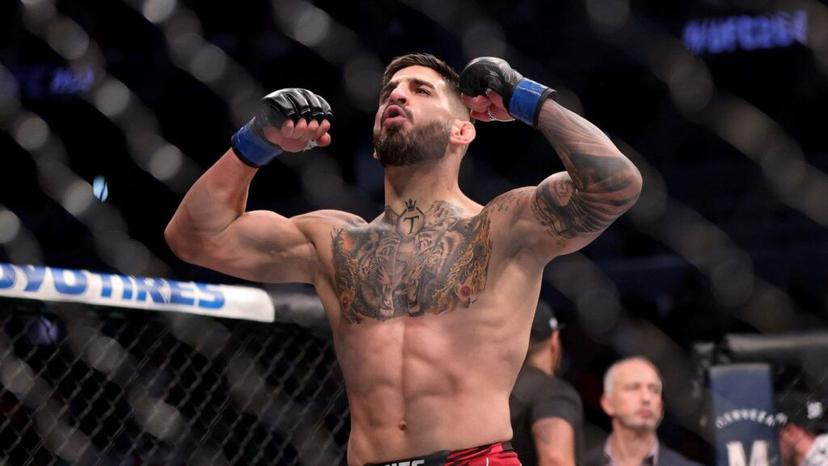 UFC 308: Topuria vs Holloway Full Card Odds, Predictions & Watch Info