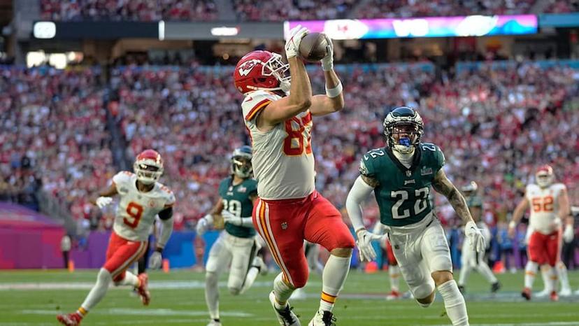 Travis Kelce Super Bowl 57 touchdown Chiefs Eagles NFL over/under betting