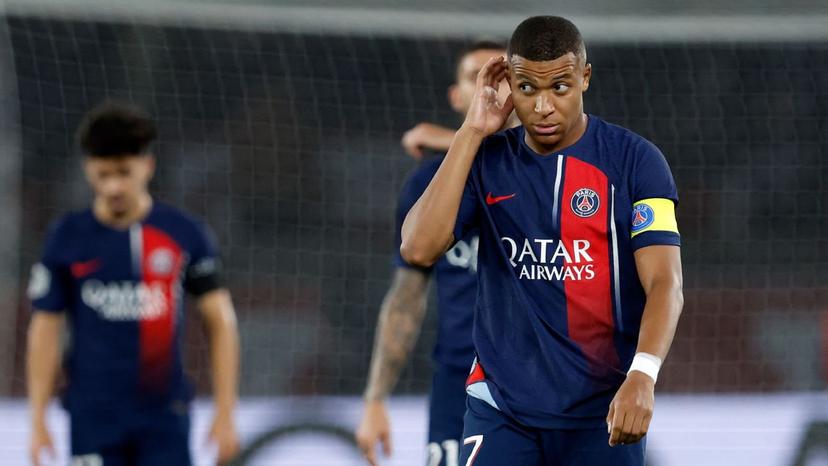 Kylian Mbappe tries to will PSG to the UCL Title Match