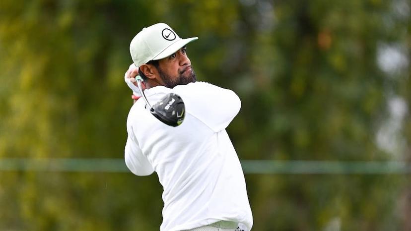 Tony Finau golf