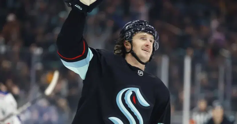 McCann is helping lead the Seattle Kraken to the playoffs, making his SOG an NHL best bet.
