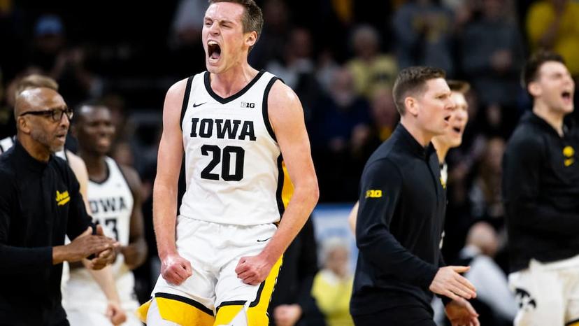 Payton Sandfort and the Hawkeyes take on Illinois