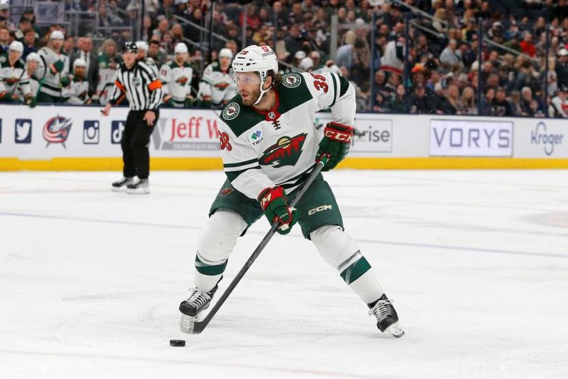Ryan Hartman point look great against the Kraken