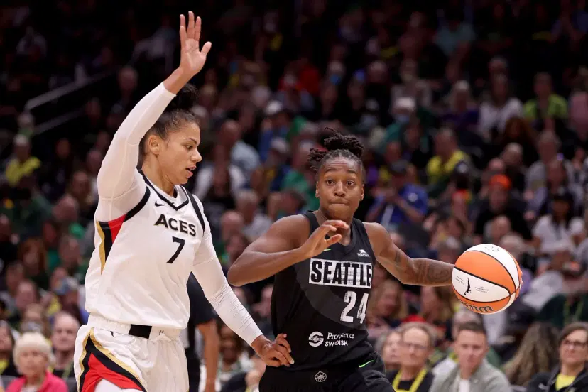 Jewell Loyd and Kelsey Plum