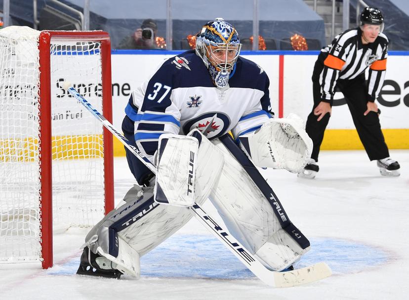 Connor Hellebuyck