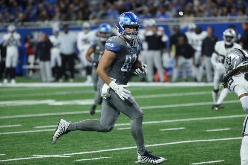 Sam Laporta has established himself as a top tight end in NFL Fantasy