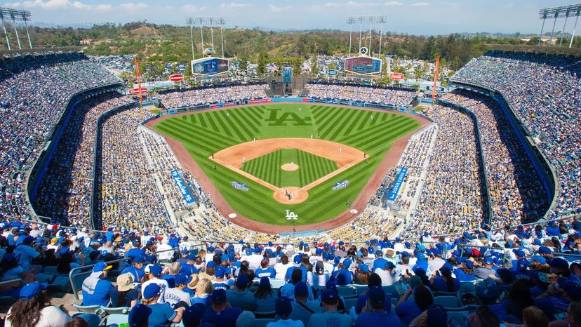 Cubs @ Dodgers: MLB Predictions, Odds & Best Bets (10/9)