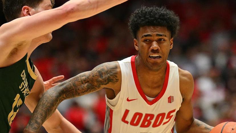 Back the Lobos at home tonight