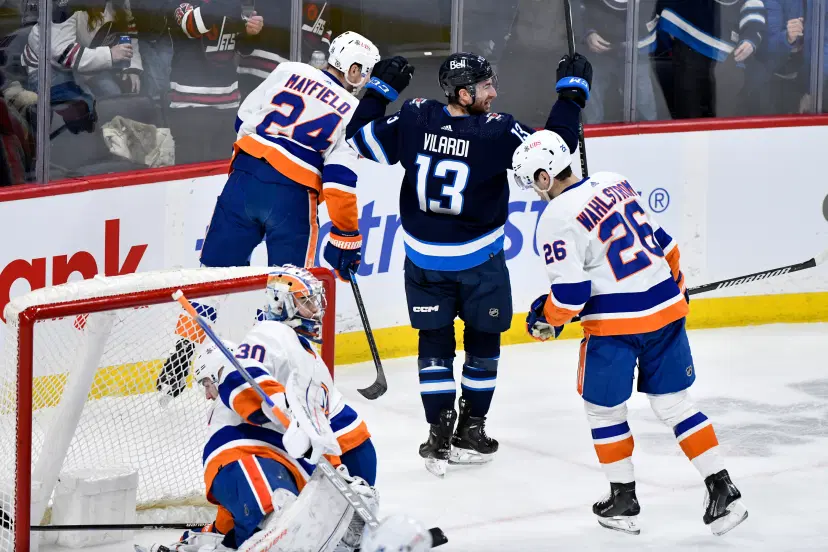Gabe Vilardi and Islander players