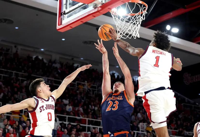 Dillon Mitchell is a glue guy for the Johnnies. He does whatever the team needs every single game - St. John's UConn Picks